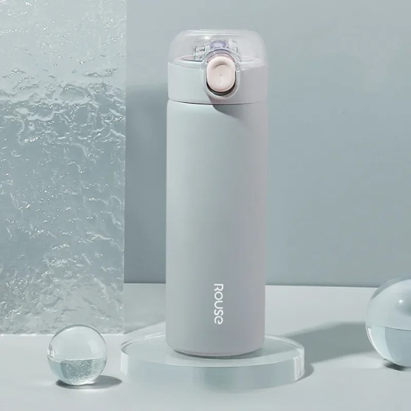 gourde avec paille isotherme