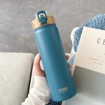bouteille écologique moderne