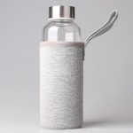 Hydratation avec gourde en verre