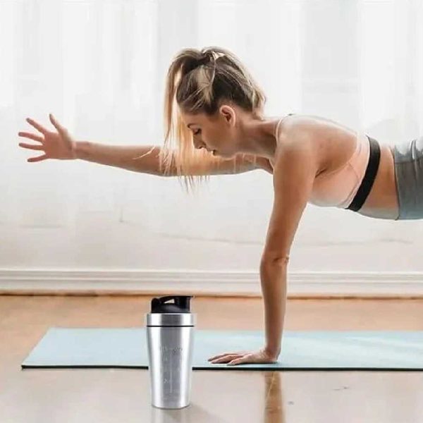 gourde métal acier élégante