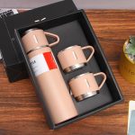 Design Thermos avec Tasse